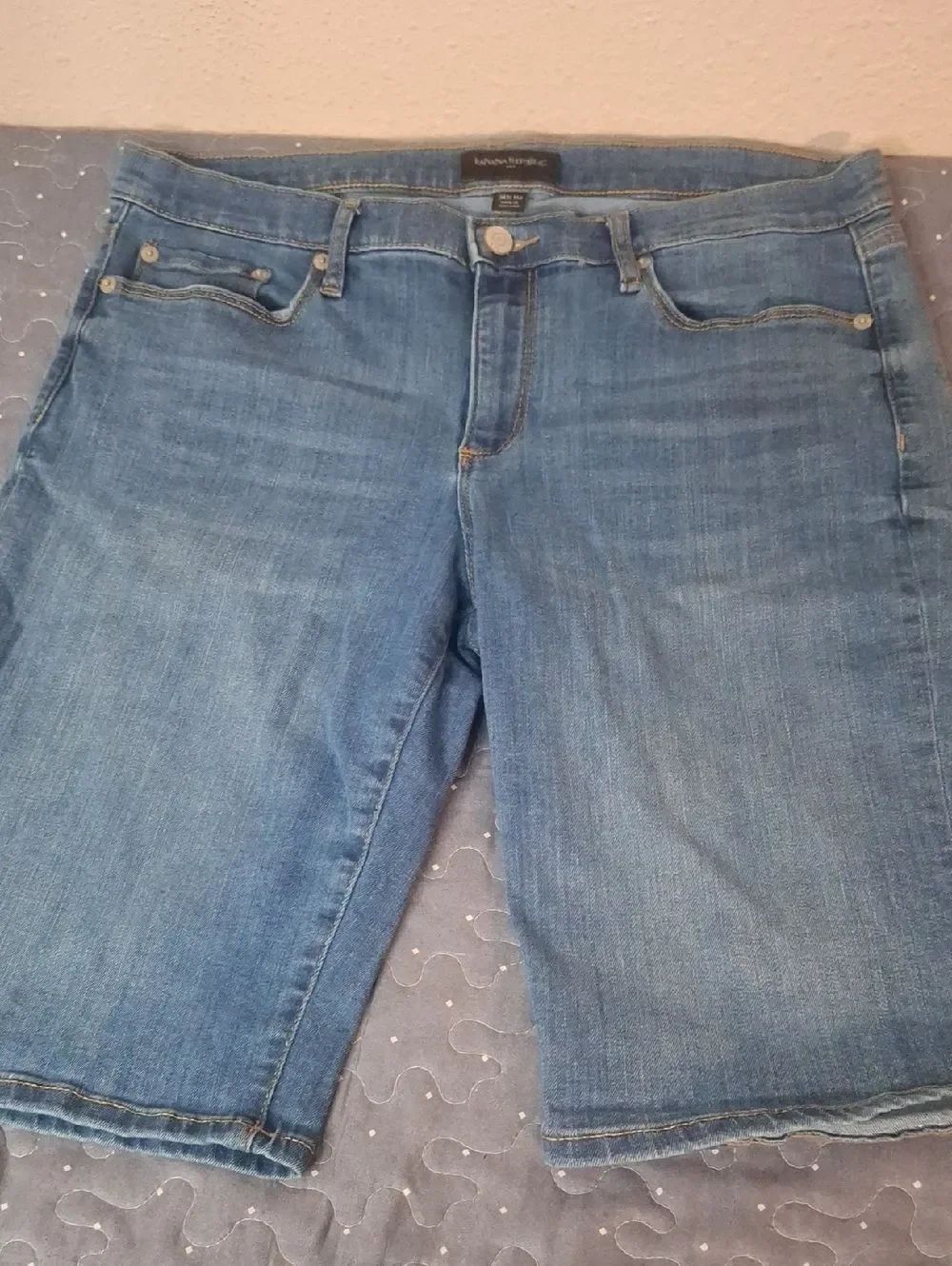 Banana Repulic Blue Jean Bermuda Shorts size 10